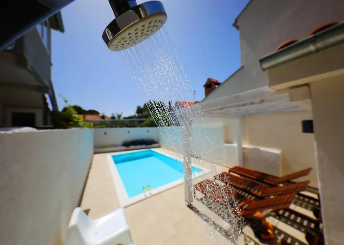 Villa Klaudia With Pool