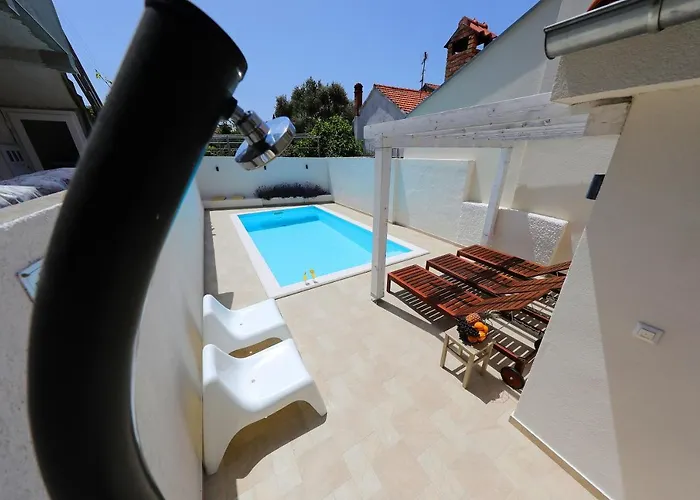 Villa Klaudia With Pool