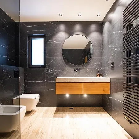 Vila Klaudia With Pool *